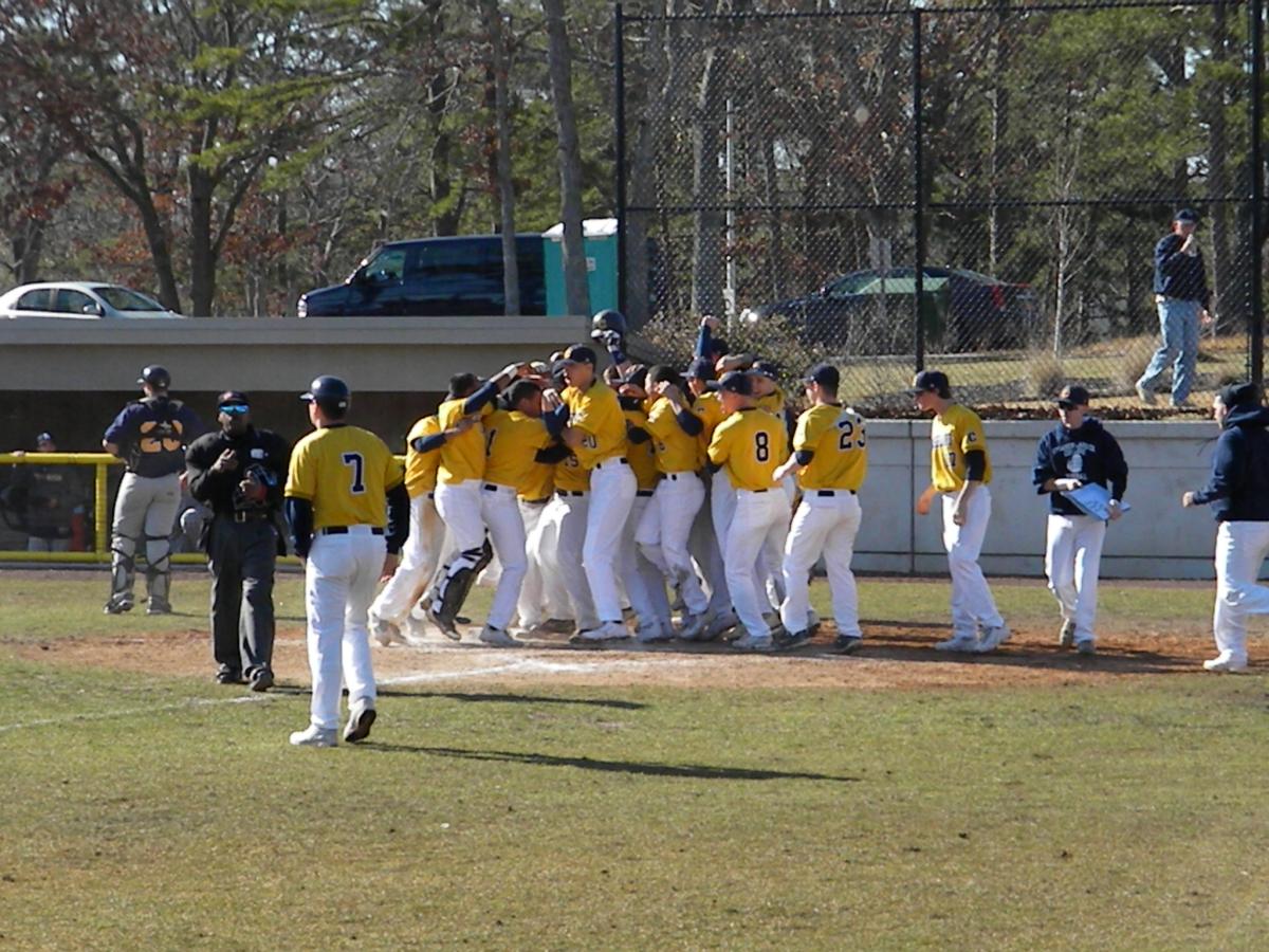 Cumberland  Sweeps Division II Westchester CC